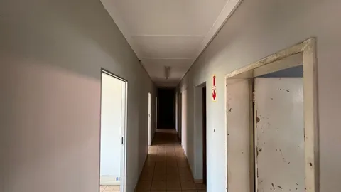 WhatsApp Image 2025-12-02 at 15.00.56.